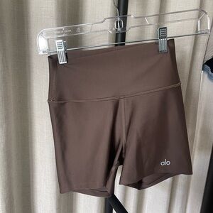 ALo 3" High-Waist Airlift Short- XS